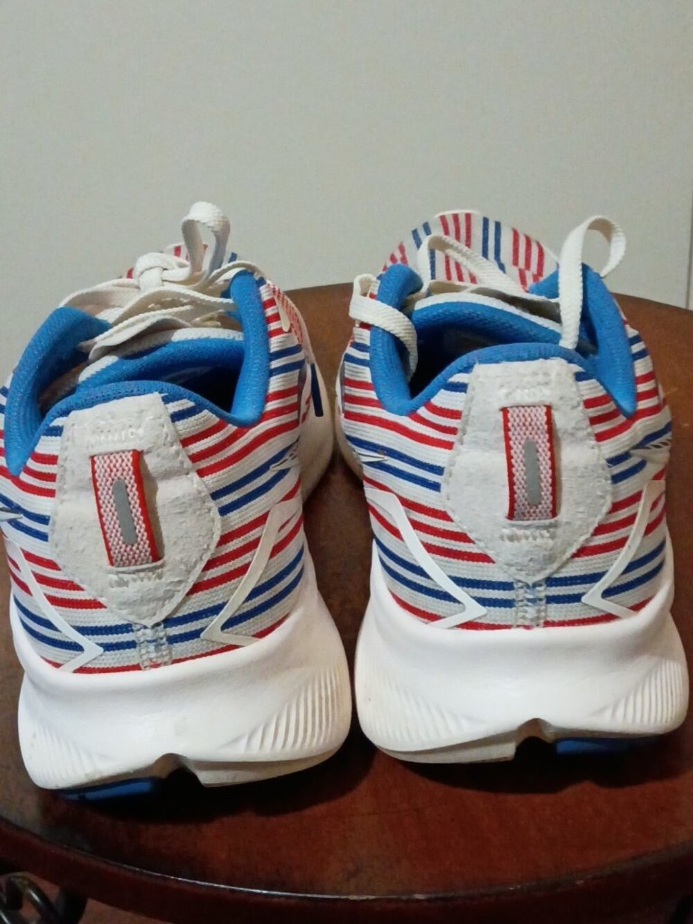 Saucony Ride 15 Shoes Womens Size 9 Red White Blue Stripes Running S10729-76 - Picture 10 of 13